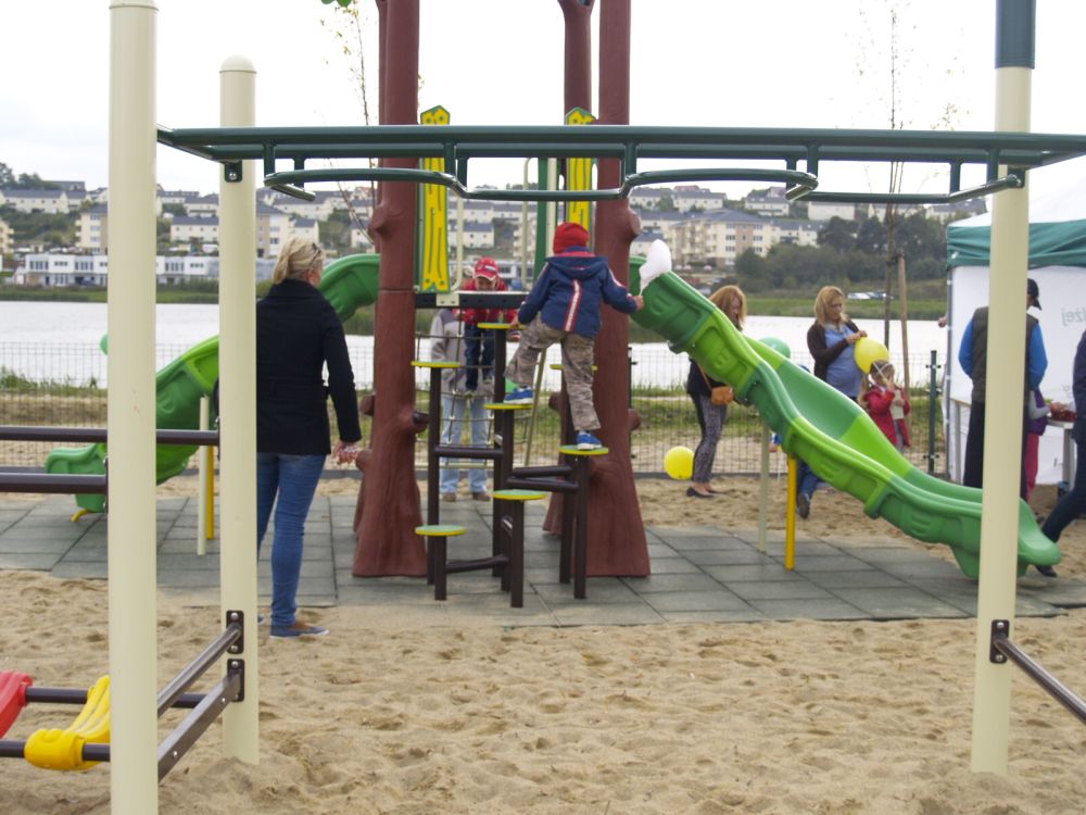 Plac zabaw, zbiornik retencyjny świętokrzyski I