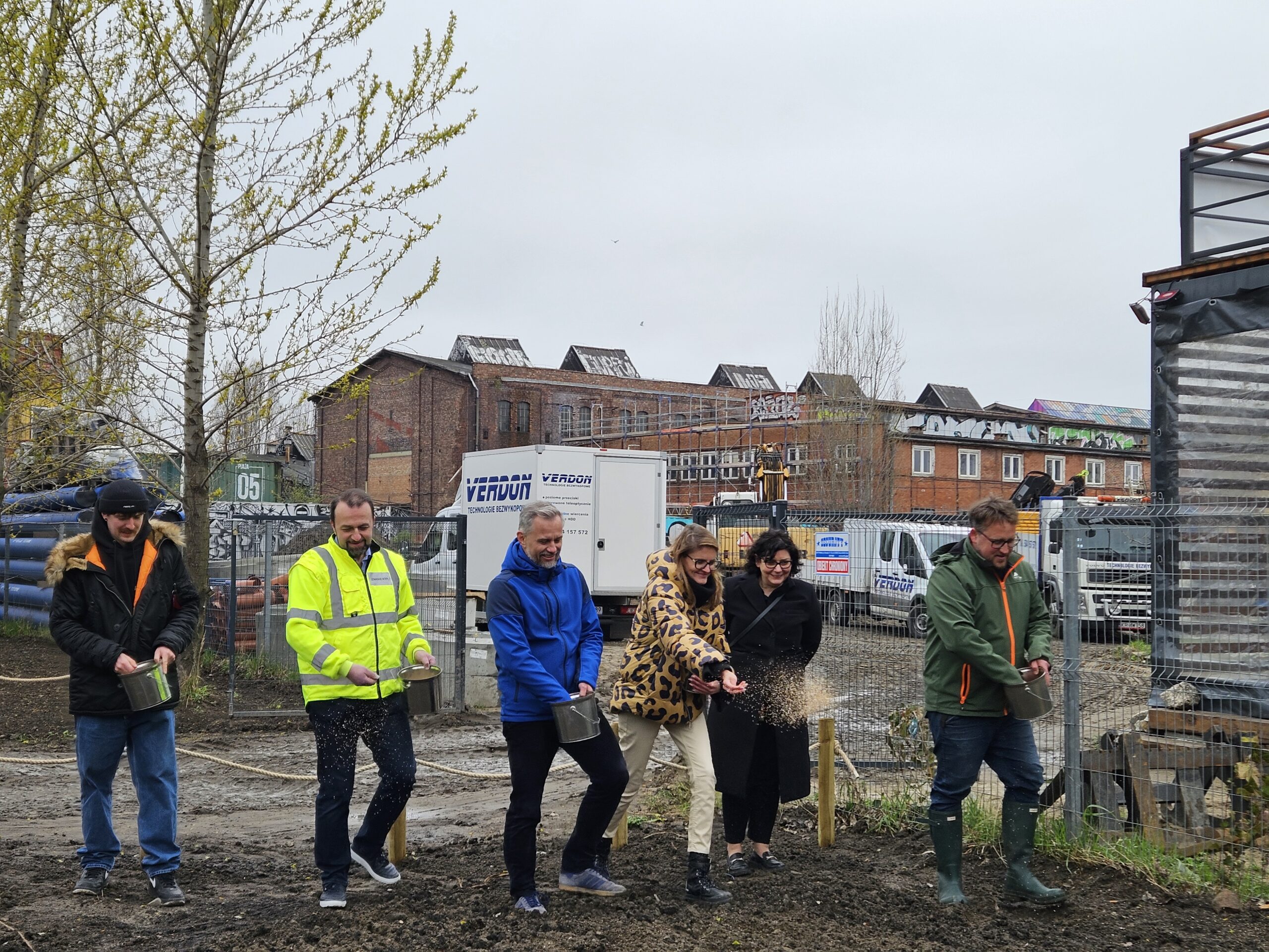 Łąka kwietna i ogród deszczowy na 100czni