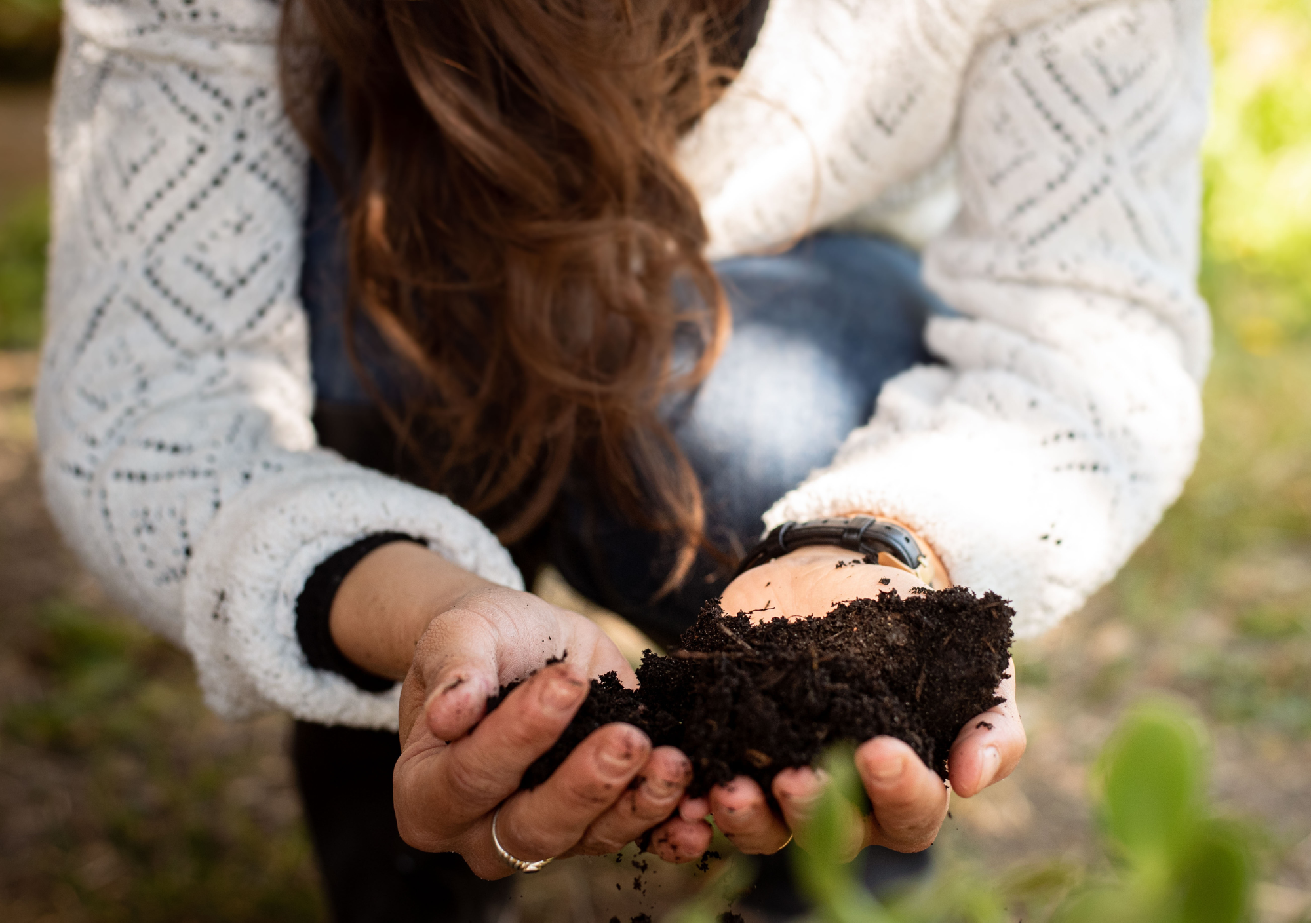Ogrodniku, zatrzymaj ciepło w glebie! 